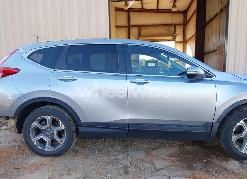 Photo 14 of 2018 Honda Cr-v EX (VIN 7FARW1H54JE016740)