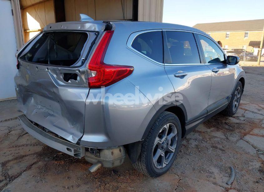 Photo 4 of 2018 Honda Cr-v EX (VIN 7FARW1H54JE016740)