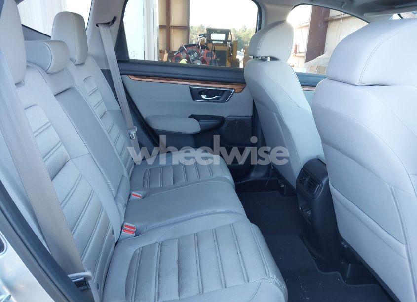Photo 8 of 2018 Honda Cr-v EX (VIN 7FARW1H54JE016740)