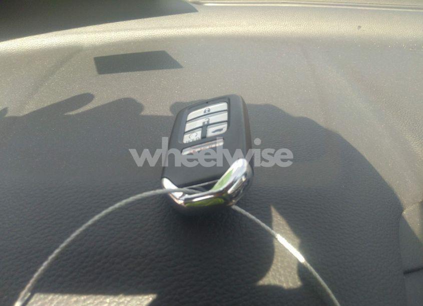 Photo 11 of 2019 Honda Cr-v EX (VIN 7FARW1H54KE022359)