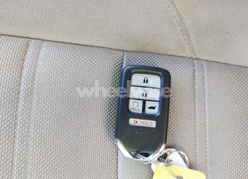 Photo 11 of 2019 Honda Cr-v EX (VIN 7FARW1H55KE003609)