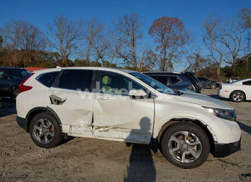 Photo 6 of 2019 Honda Cr-v EX (VIN 7FARW1H55KE003609)