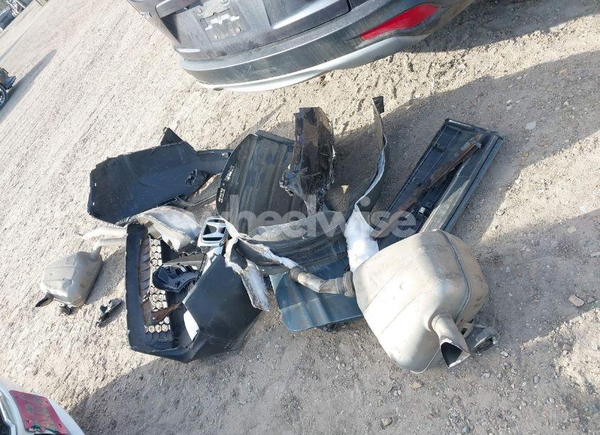 Photo 12 of 2017 Honda Cr-v EX (VIN 7FARW1H56HE010402)