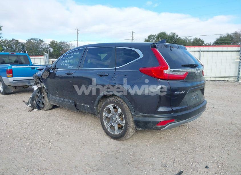 Photo 3 of 2017 Honda Cr-v EX (VIN 7FARW1H56HE010402)