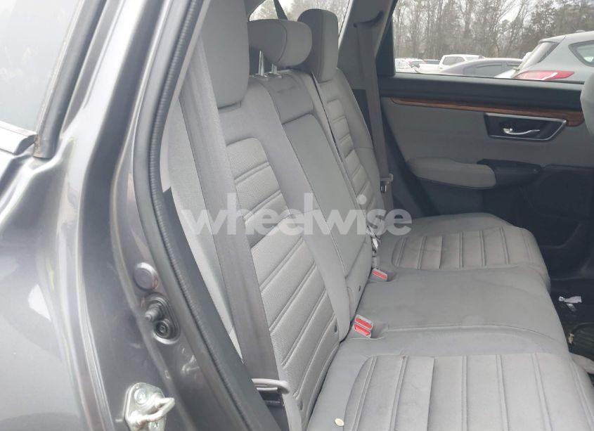 Photo 8 of 2018 Honda Cr-v EX (VIN 7FARW1H56JE035869)