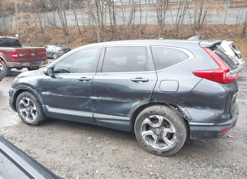 Photo 14 of 2018 Honda Cr-v EX (VIN 7FARW1H56JE036567)