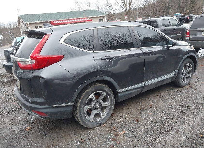 Photo 4 of 2018 Honda Cr-v EX (VIN 7FARW1H56JE036567)