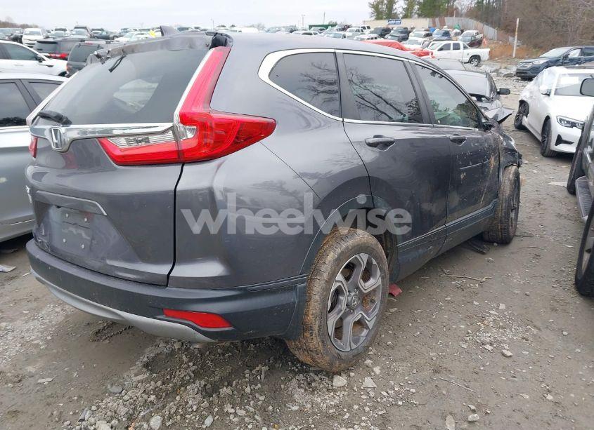 Photo 4 of 2019 Honda Cr-v EX (VIN 7FARW1H56KE025750)
