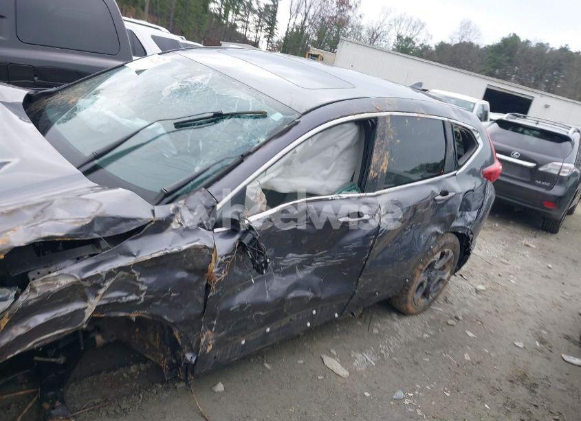 Photo 6 of 2019 Honda Cr-v EX (VIN 7FARW1H56KE025750)