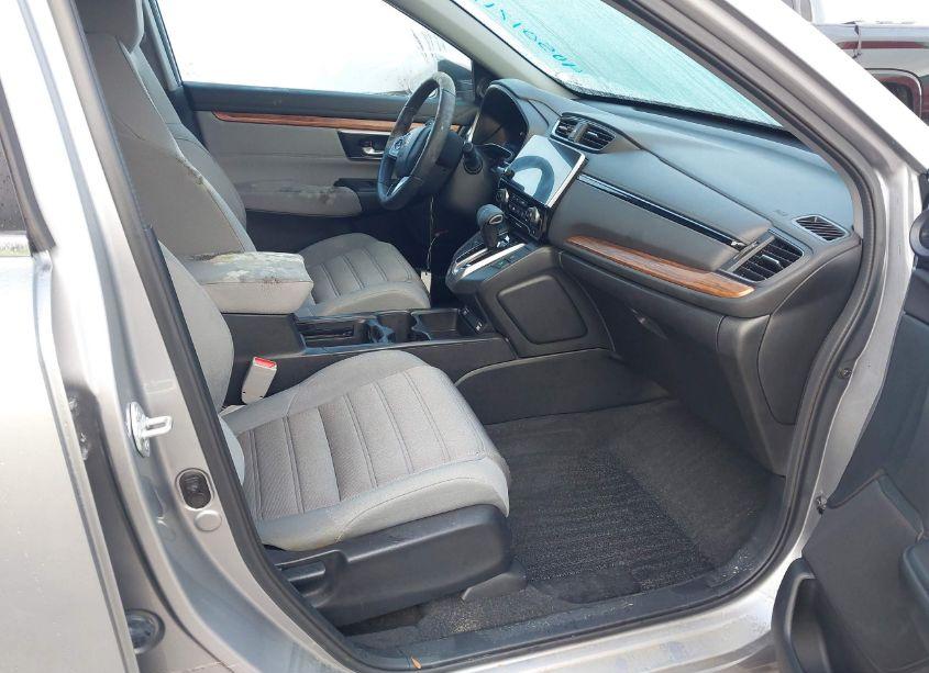 Photo 5 of 2022 Honda Cr-v 2WD EX (VIN 7FARW1H56NE000979)