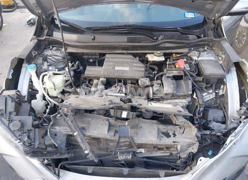 Photo 10 of 2019 Honda Cr-v EX (VIN 7FARW1H57KE031234)