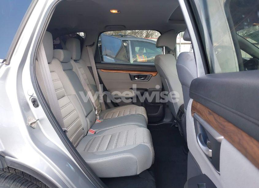 Photo 8 of 2019 Honda Cr-v EX (VIN 7FARW1H57KE031234)