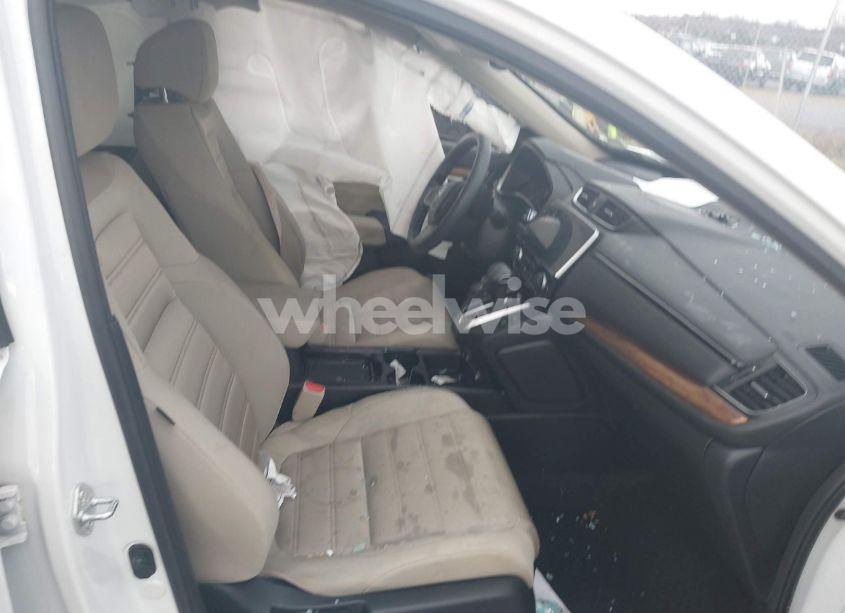 Photo 5 of 2022 Honda Cr-v 2WD EX (VIN 7FARW1H57NE010534)