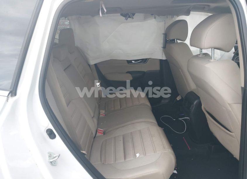 Photo 8 of 2022 Honda Cr-v 2WD EX (VIN 7FARW1H57NE010534)