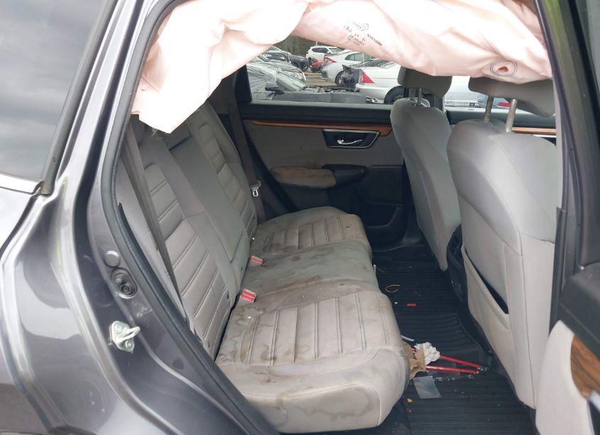 Photo 8 of 2017 Honda Cr-v EX (VIN 7FARW1H58HE009560)