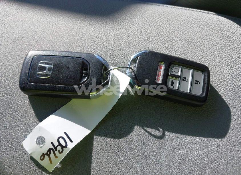 Photo 11 of 2017 Honda Cr-v EX (VIN 7FARW1H58HE043255)