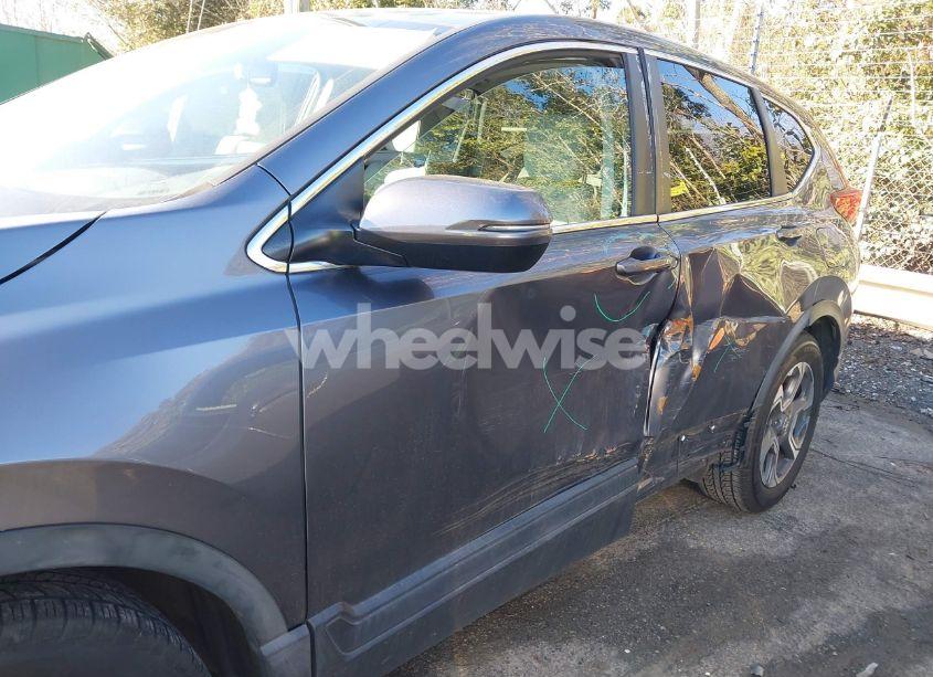 Photo 6 of 2017 Honda Cr-v EX (VIN 7FARW1H58HE043255)