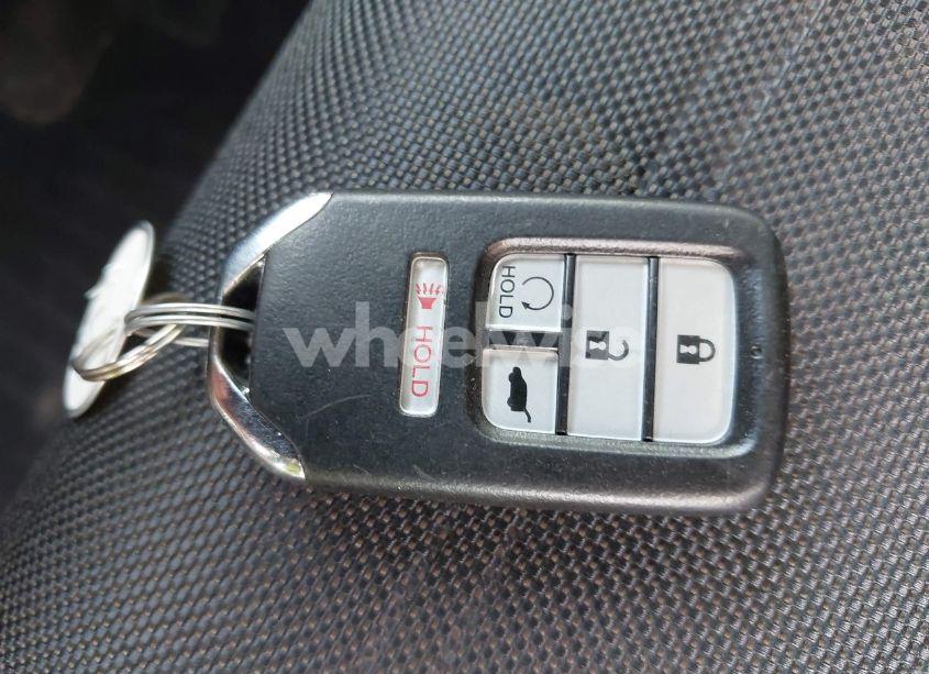 Photo 11 of 2019 Honda Cr-v EX (VIN 7FARW1H58KE032263)