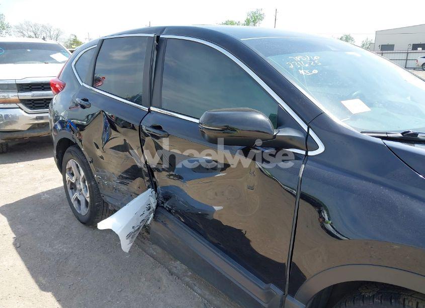 Photo 6 of 2019 Honda Cr-v EX (VIN 7FARW1H58KE032263)
