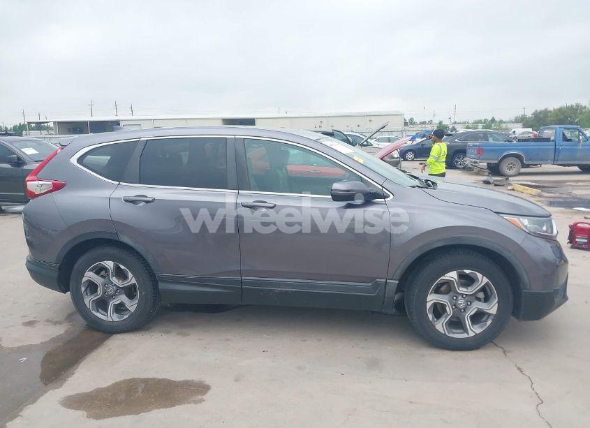 Photo 13 of 2018 Honda Cr-v EX (VIN 7FARW1H59JE038930)