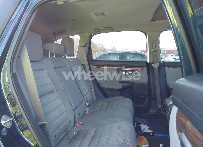 Photo 8 of 2018 Honda Cr-v EX (VIN 7FARW1H59JE043769)