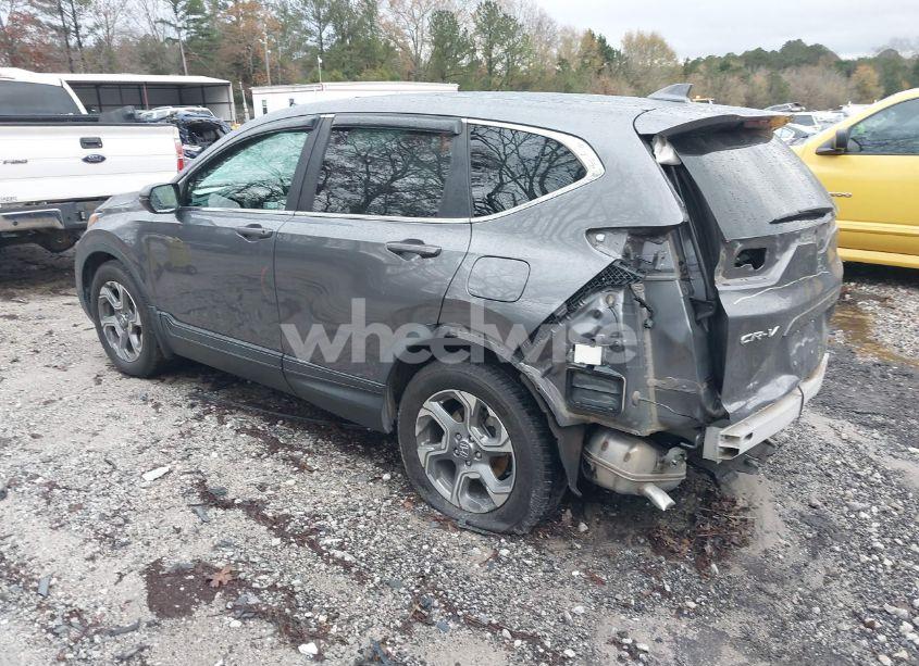 Photo 3 of 2018 Honda Cr-v EX (VIN 7FARW1H59JE052567)