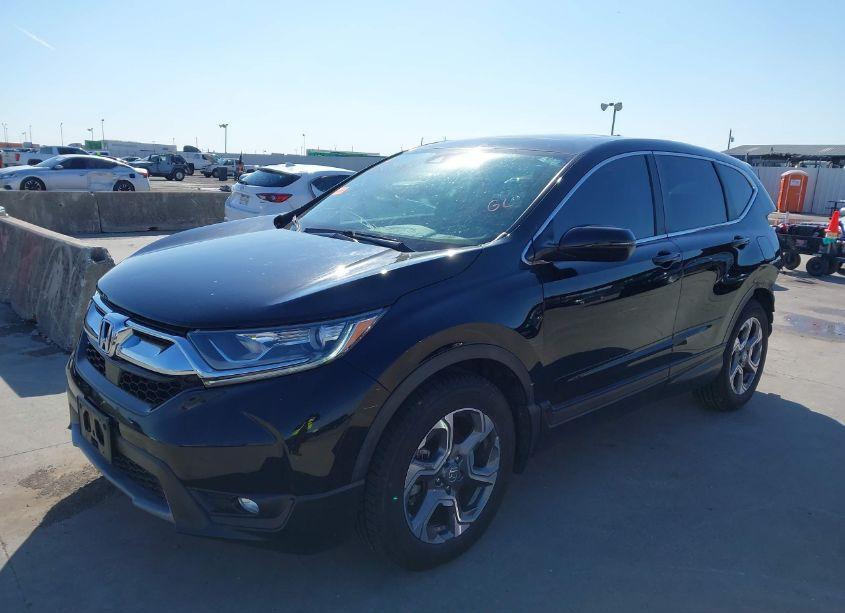 Photo 2 of 2017 Honda Cr-v EX (VIN 7FARW1H5XHE037876)