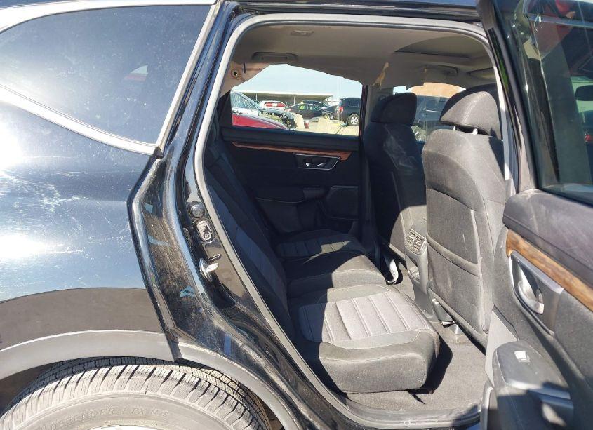 Photo 8 of 2017 Honda Cr-v EX (VIN 7FARW1H5XHE037876)