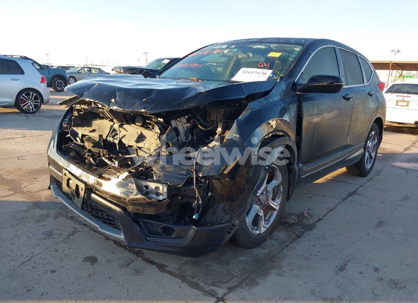 Photo 2 of 2018 Honda Cr-v EX (VIN 7FARW1H5XJE021506)