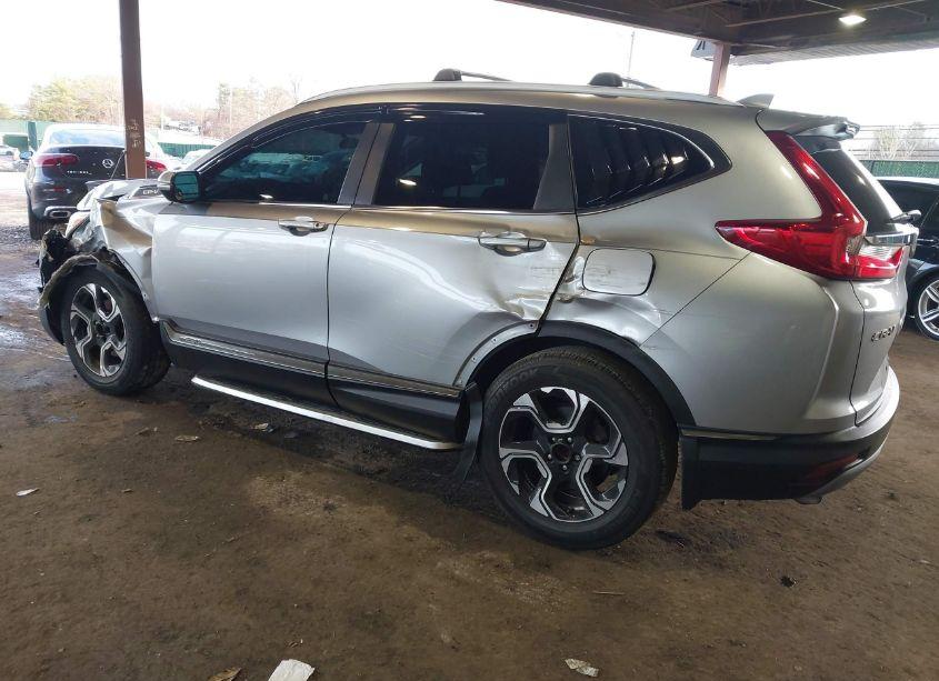 Photo 3 of 2018 Honda Cr-v EX (VIN 7FARW1H5XJE023983)