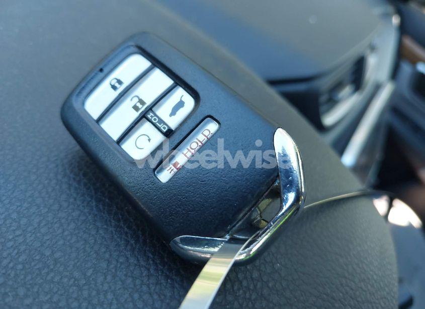 Photo 11 of 2017 Honda Cr-v EX-L/EX-L NAVI (VIN 7FARW1H80HE012964)