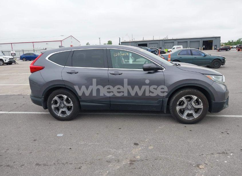 Photo 13 of 2018 Honda Cr-v EX-L/EX-L NAVI (VIN 7FARW1H80JE039636)
