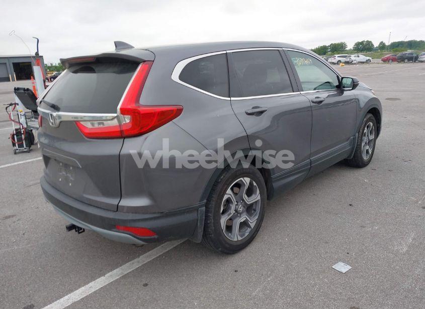 Photo 4 of 2018 Honda Cr-v EX-L/EX-L NAVI (VIN 7FARW1H80JE039636)