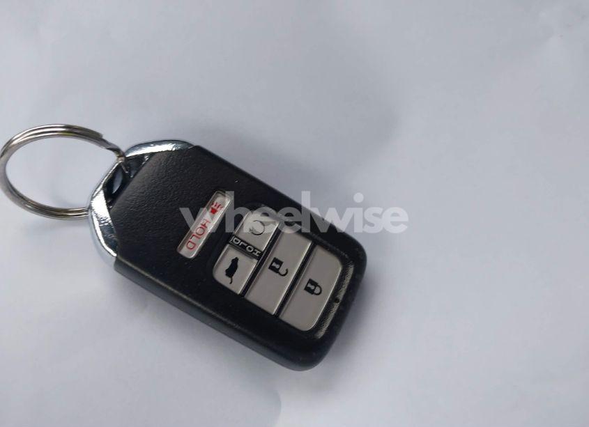 Photo 11 of 2017 Honda Cr-v (VIN 7FARW1H81HE020734)