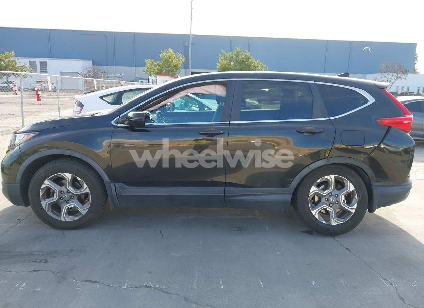 Photo 14 of 2017 Honda Cr-v (VIN 7FARW1H81HE020734)