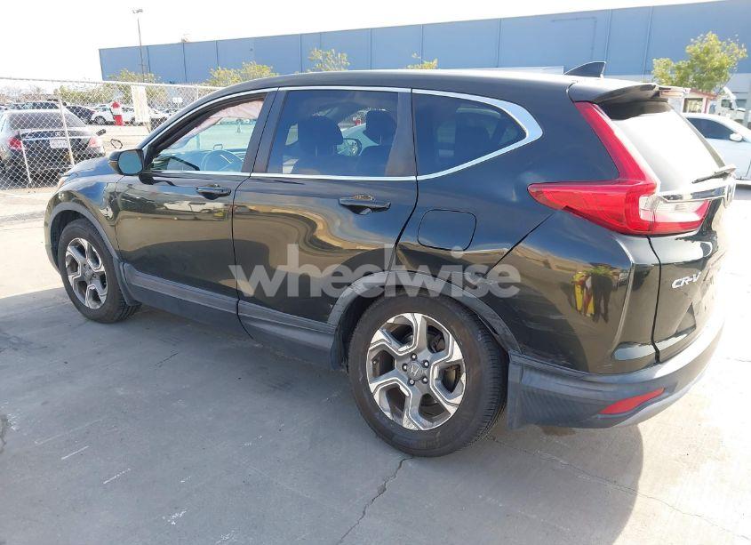 Photo 3 of 2017 Honda Cr-v (VIN 7FARW1H81HE020734)