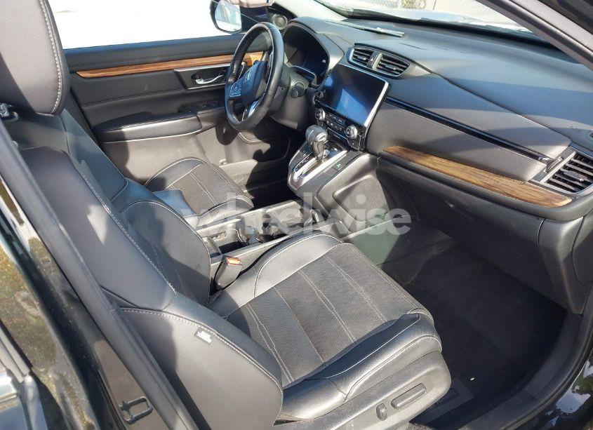 Photo 5 of 2017 Honda Cr-v (VIN 7FARW1H81HE020734)