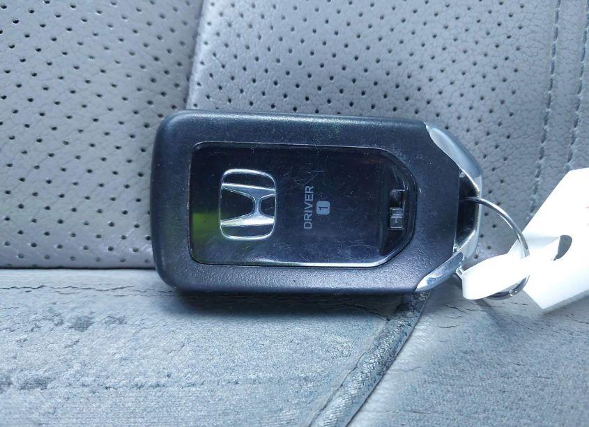 Photo 11 of 2018 Honda Cr-v EX-L/EX-L NAVI (VIN 7FARW1H81JE008928)