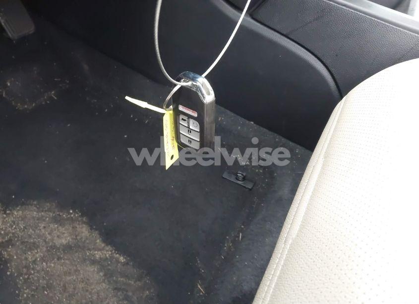 Photo 11 of 2019 Honda Cr-v EX-L (VIN 7FARW1H81KE036939)