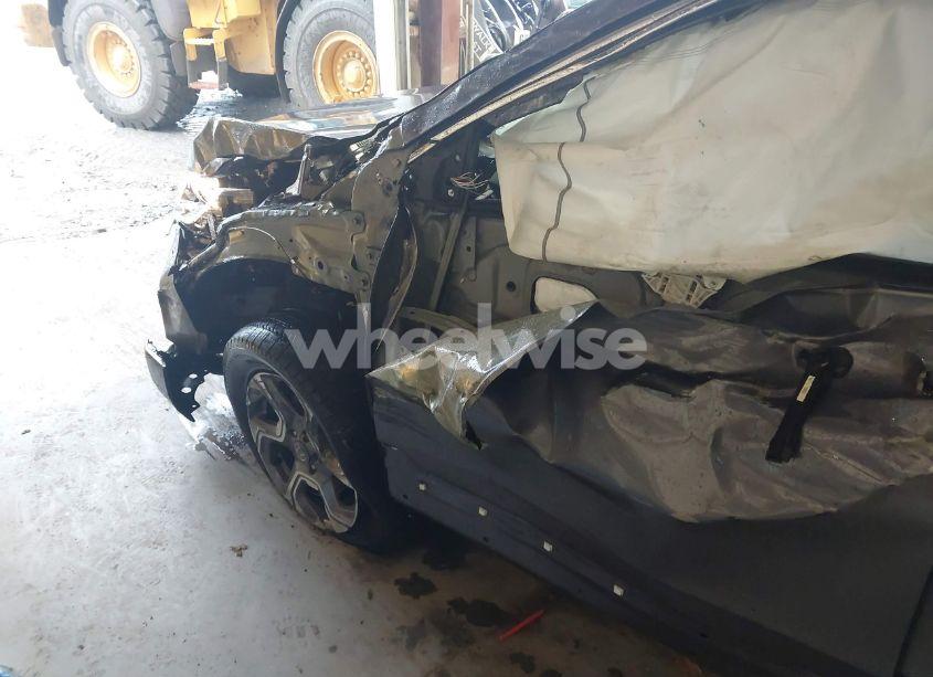 Photo 6 of 2019 Honda Cr-v EX-L (VIN 7FARW1H82KE024556)