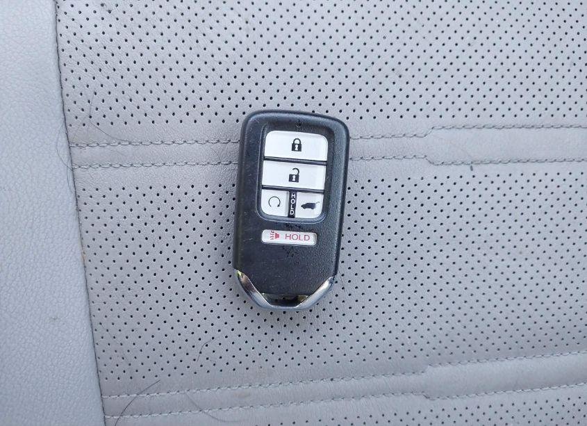 Photo 11 of 2017 Honda Cr-v EX-L/EX-L NAVI (VIN 7FARW1H84HE037818)