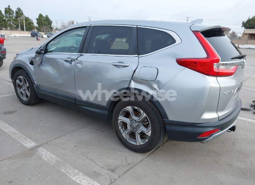 Photo 3 of 2018 Honda Cr-v EX-L/EX-L NAVI (VIN 7FARW1H84JE015615)