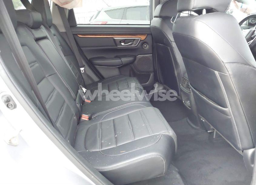 Photo 8 of 2018 Honda Cr-v EX-L/EX-L NAVI (VIN 7FARW1H84JE015615)