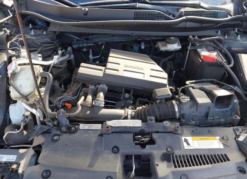 Photo 10 of 2018 Honda Cr-v (VIN 7FARW1H89JE035343)