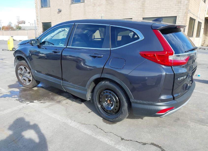 Photo 3 of 2018 Honda Cr-v (VIN 7FARW1H89JE035343)