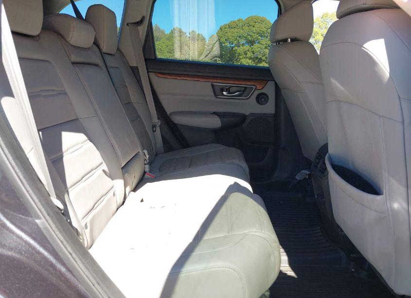 Photo 8 of 2018 Honda Cr-v EX-L/EX-L NAVI (VIN 7FARW1H8XJE005624)