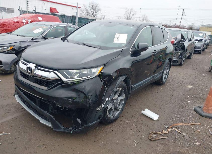 Photo 2 of 2019 Honda Cr-v EX-L (VIN 7FARW1H8XKE036325)