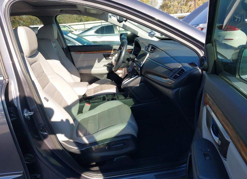 Photo 5 of 2018 Honda Cr-v TOURING (VIN 7FARW1H90JE003857)