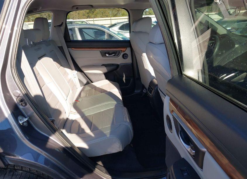 Photo 8 of 2018 Honda Cr-v TOURING (VIN 7FARW1H90JE003857)