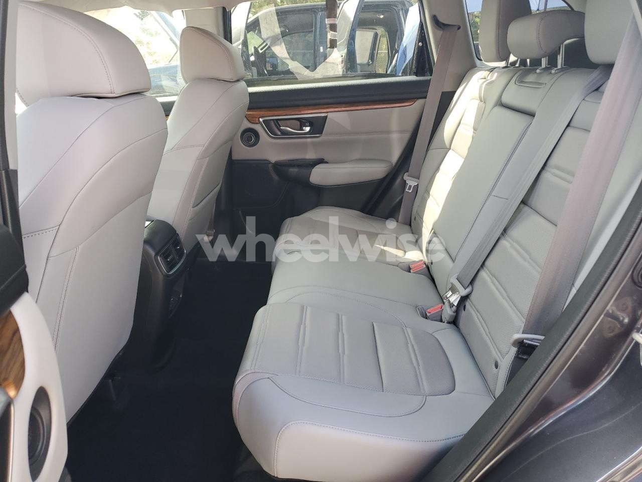 Photo 11 of 2019 HONDA CR-V TOURING (VIN 7FARW1H92KE004297)